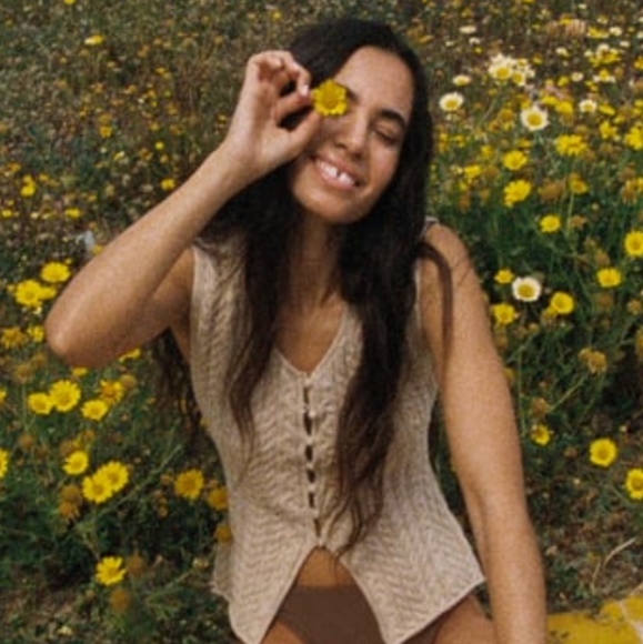 Zara Tops - BNWT! Zara cable knit top in light Camel